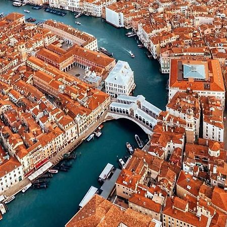 Hotel Full Moon View Rialto Venecia Exterior foto