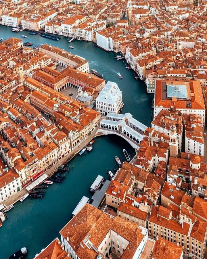 Hotel Full Moon View Rialto Venecia Exterior foto